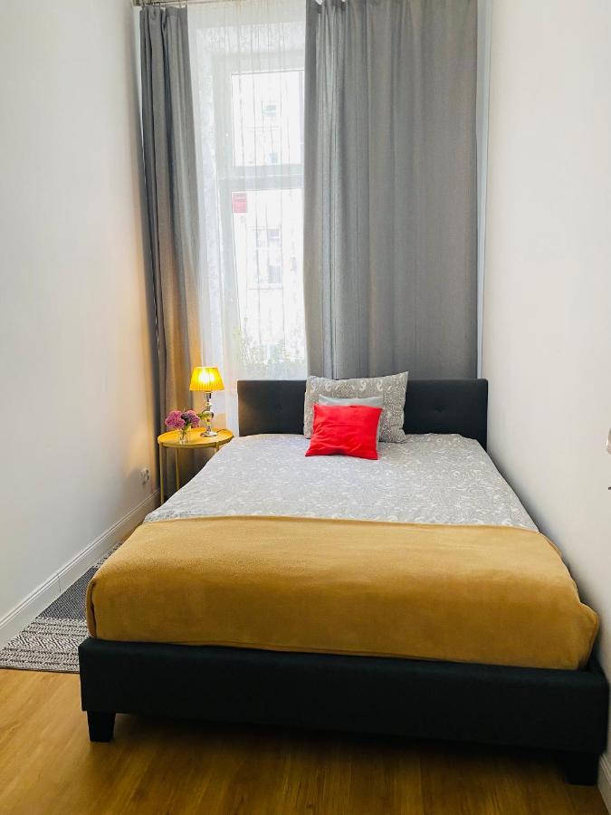Apartament Centrum Познань Экстерьер фото